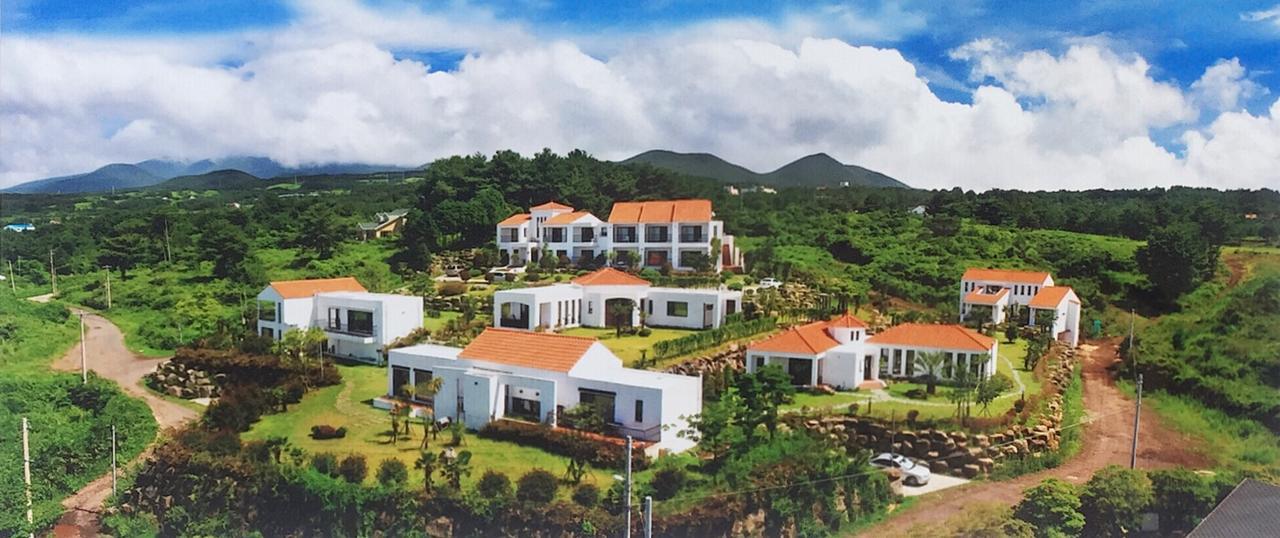 Araaura Pension Jeju Exterior photo
